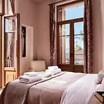 Hotel Aktaion